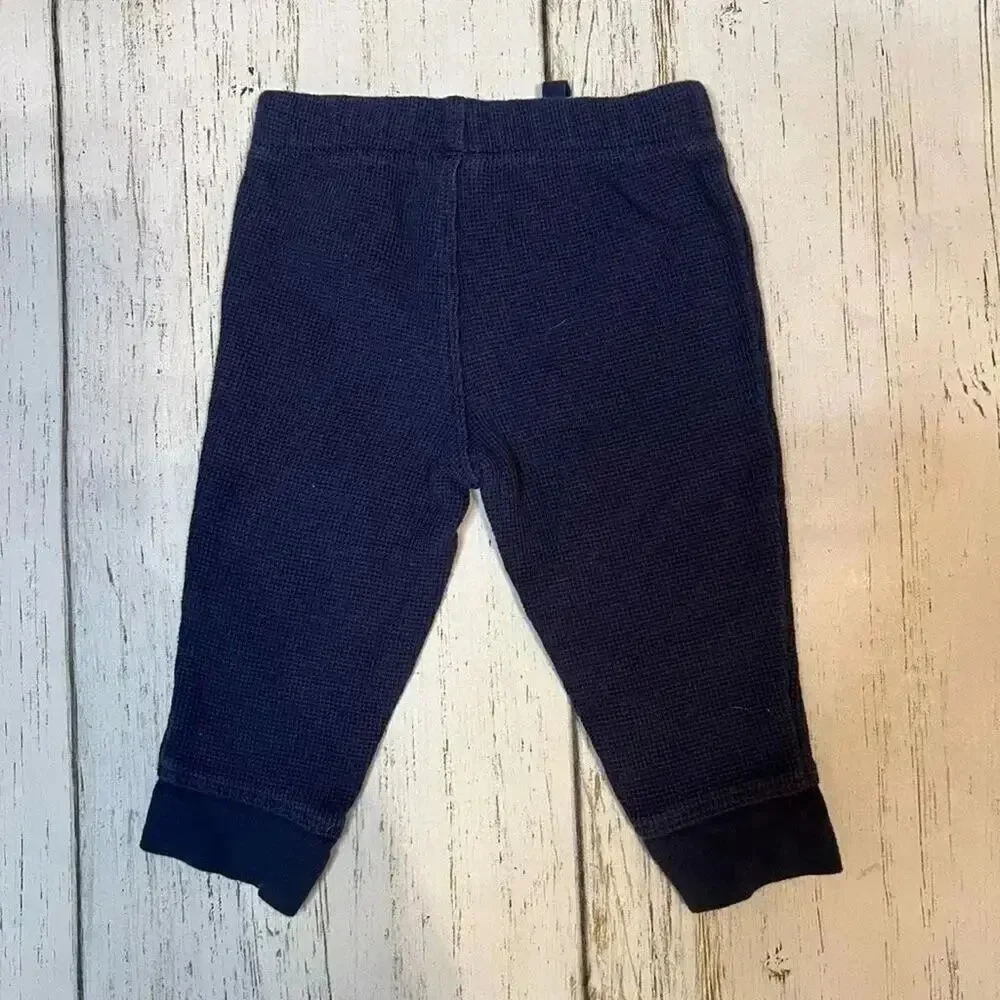 Carter’s bundle of baby girl’s pants Size 6 months